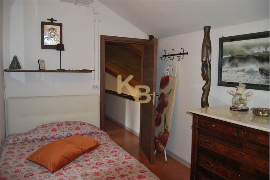 Photo 43